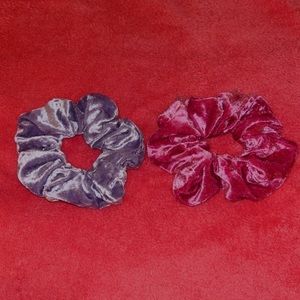 Scrunchies 🤍